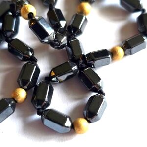 Vintage necklace 14k Gold Hematite beaded dark grey metallic stone